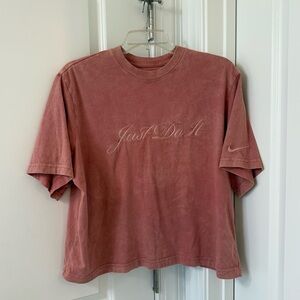 Nike Womens Boxy T-Shirt